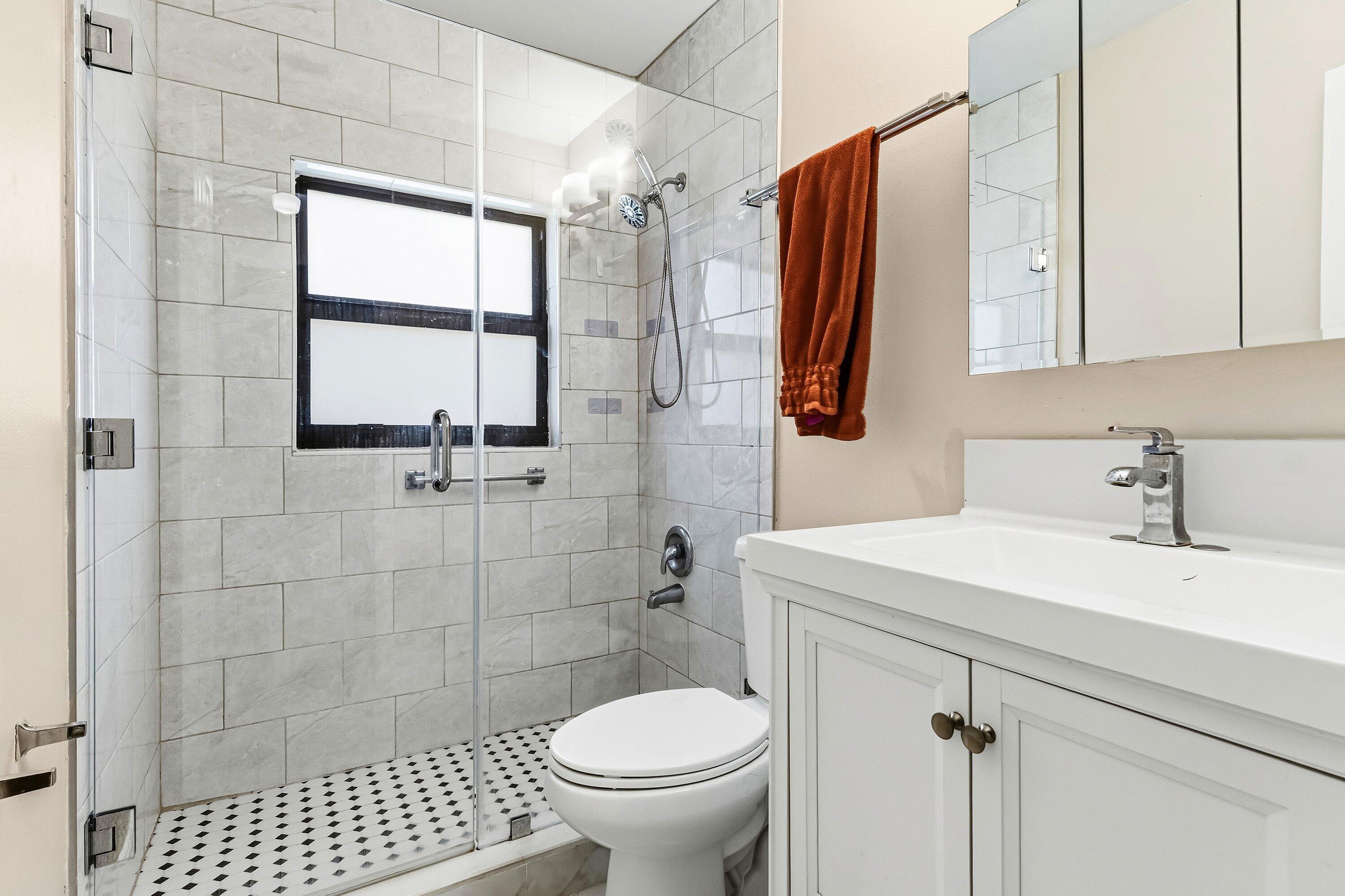 ABBEY PARK 1 - Residential