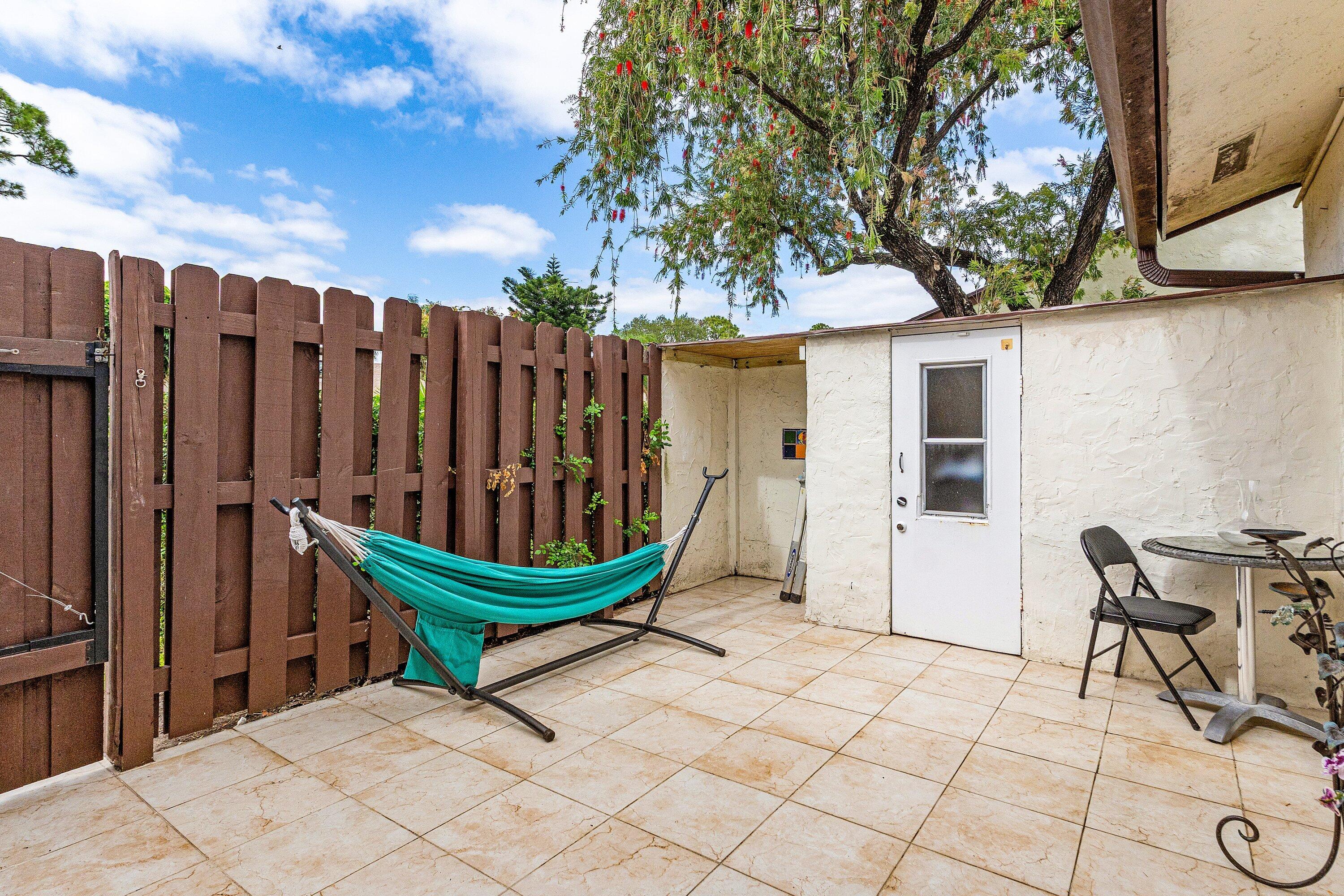 ABBEY PARK 1 - Residential