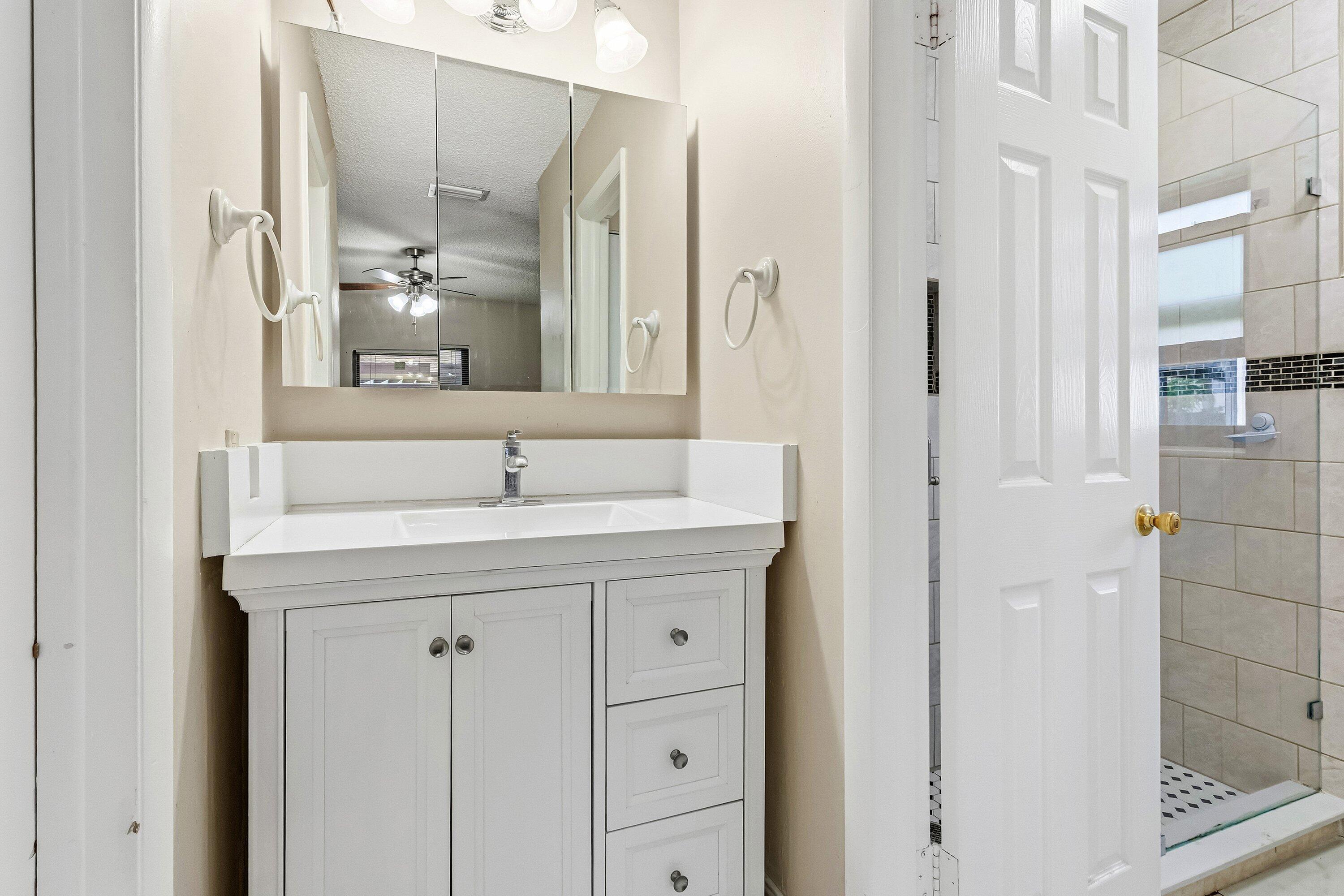 ABBEY PARK 1 - Residential