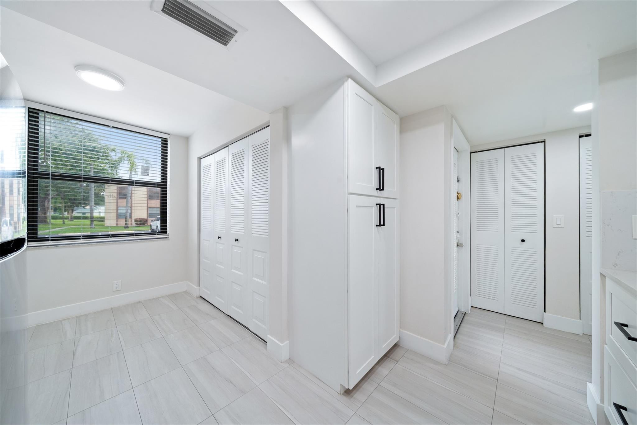 36 OF PALM SPRINGS 3 CONDO - Residential