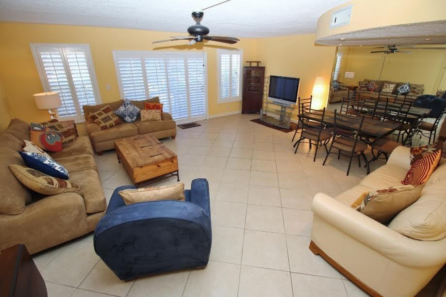 Lauderdale Tennis Club - Residential