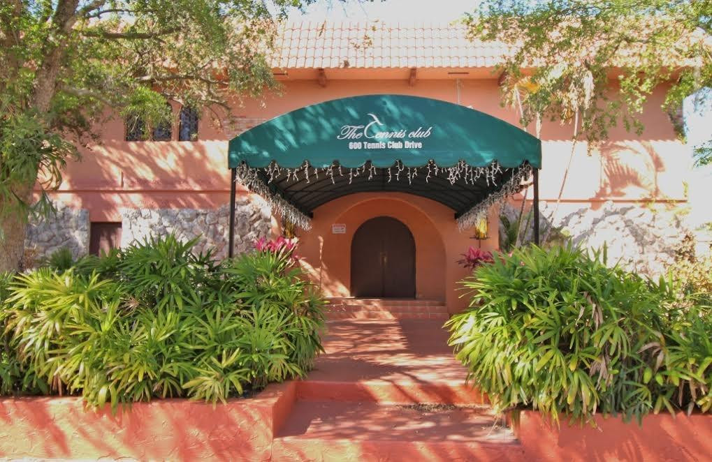 Lauderdale Tennis Club - Residential