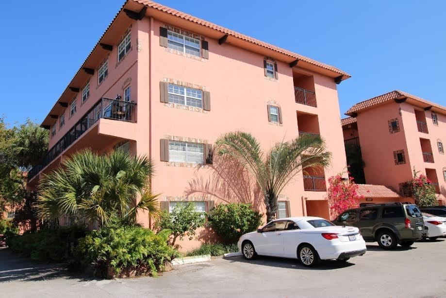 Lauderdale Tennis Club - Residential