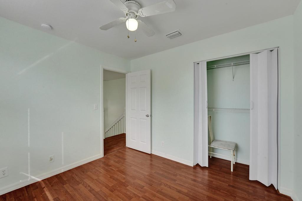 CORAL BAY REPLAT SECTION ONE - Residential Lease