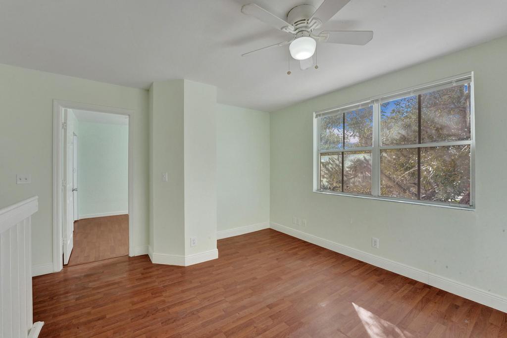 CORAL BAY REPLAT SECTION ONE - Residential Lease