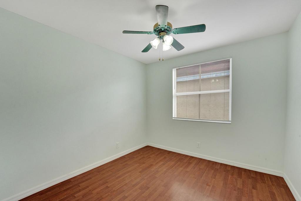 CORAL BAY REPLAT SECTION ONE - Residential Lease