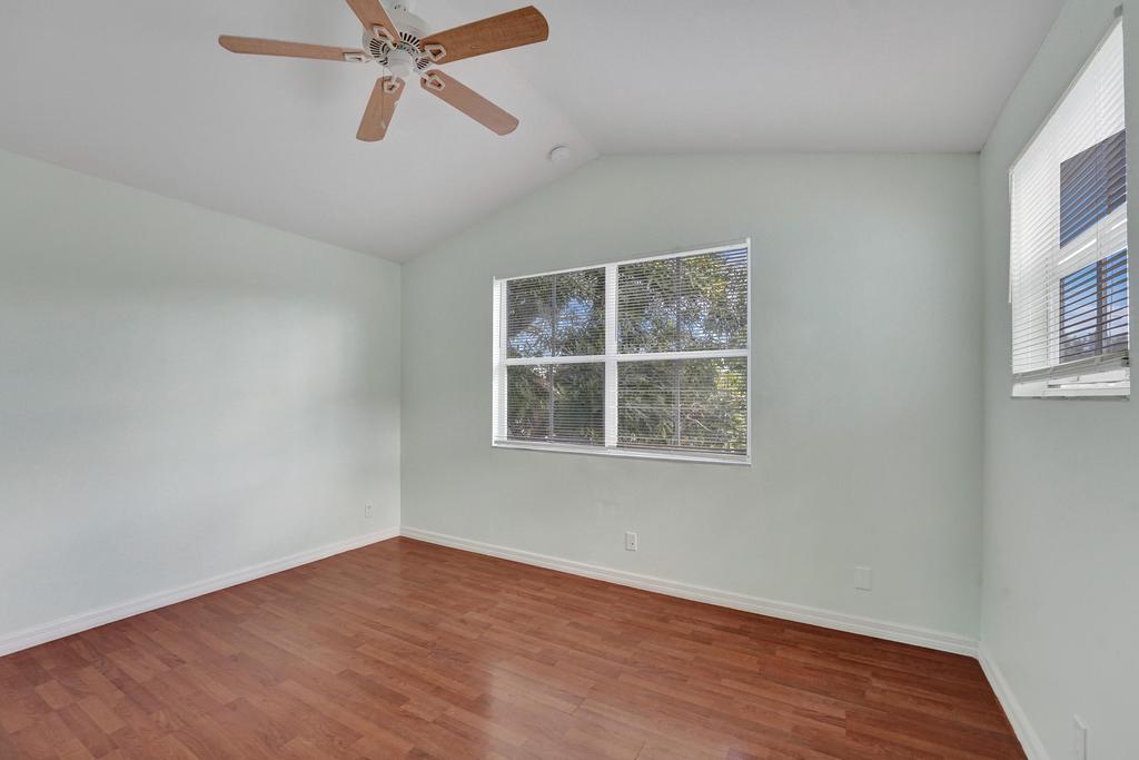 CORAL BAY REPLAT SECTION ONE - Residential Lease