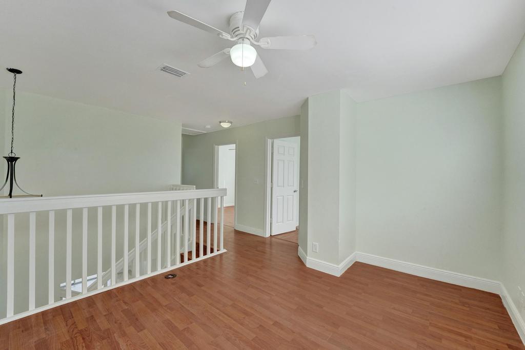 CORAL BAY REPLAT SECTION ONE - Residential Lease