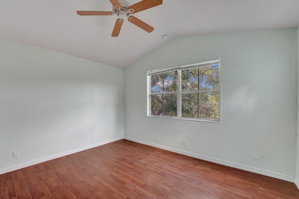 CORAL BAY REPLAT SECTION ONE - Residential Lease