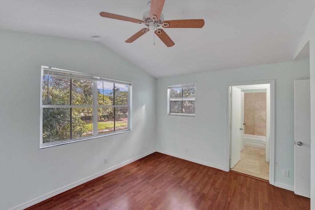 CORAL BAY REPLAT SECTION ONE - Residential Lease