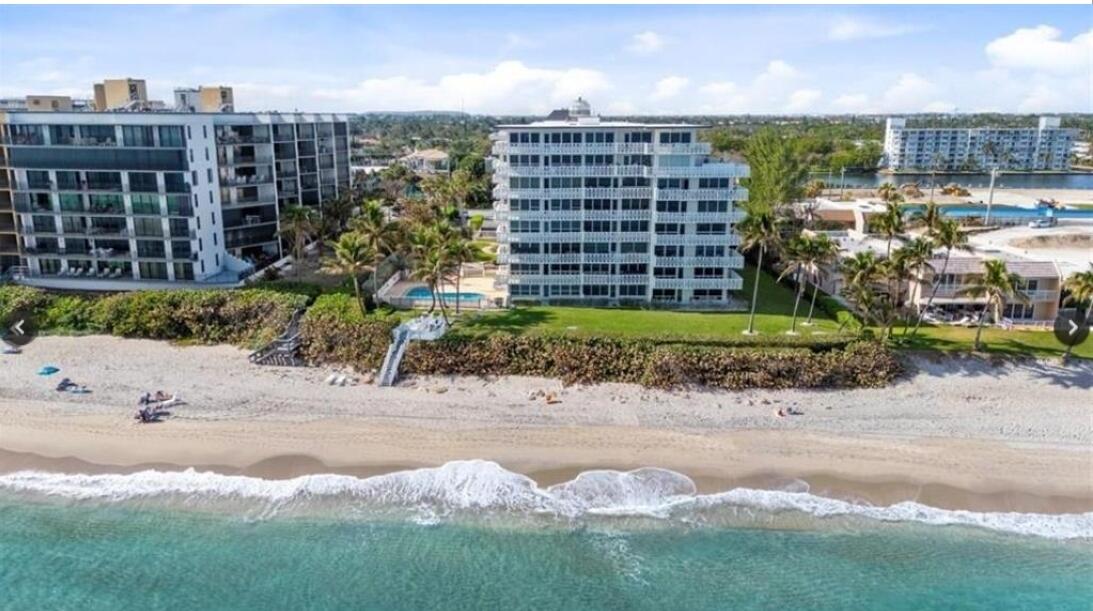 HILLSBORO WINDSOR CONDOMINIUM - Residential