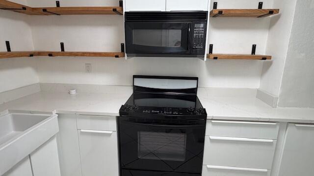 HILLSBORO WINDSOR CONDOMINIUM - Residential