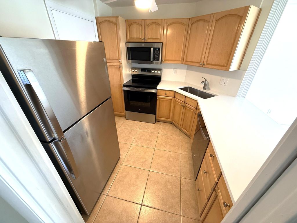 Photo of 133 N Pompano Beach Boulevard N #606, Pompano Beach, FL 33062 (MLS # B26009828)