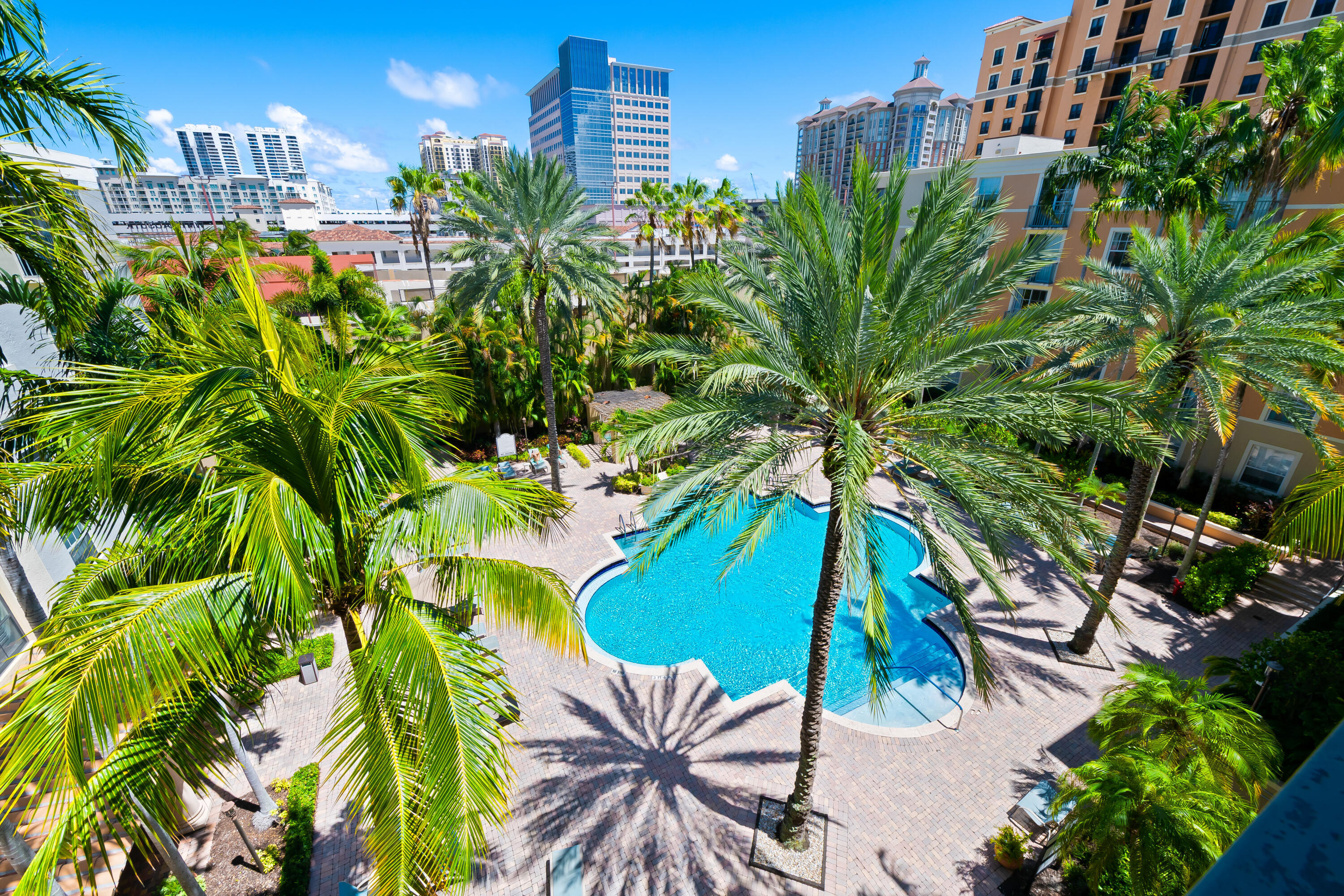 720 S Sapodilla Avenue S 502