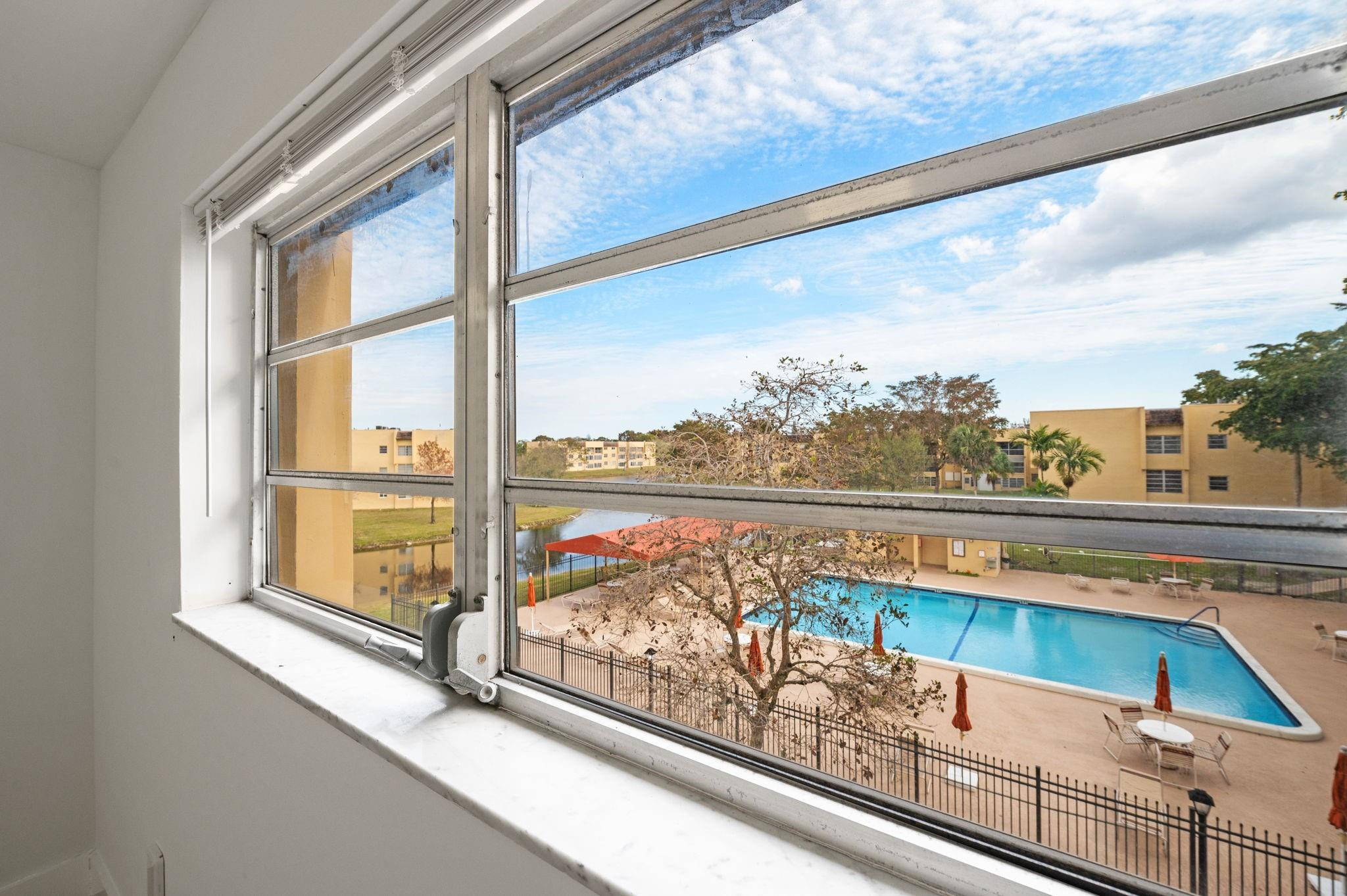 Bermuda Club Condo 55+ - Residential