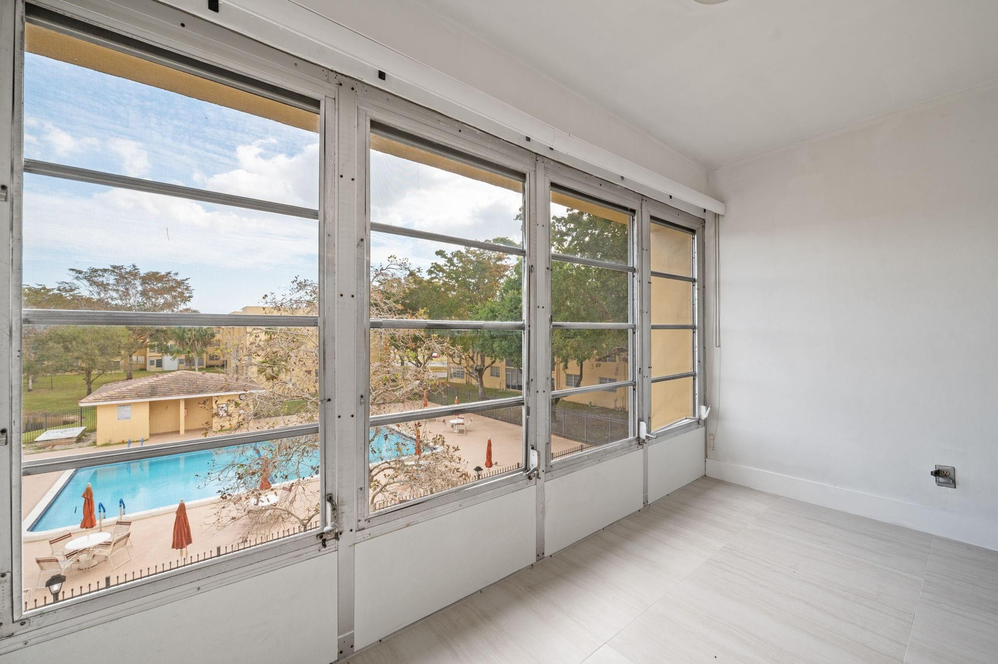 Bermuda Club Condo 55+ - Residential