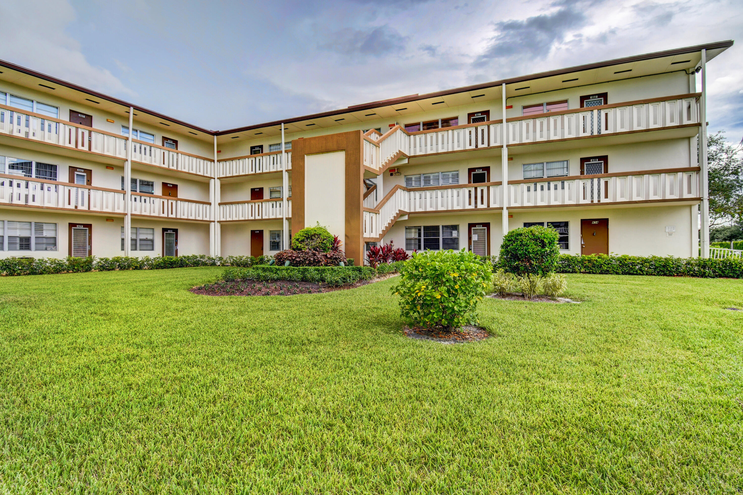 MANSFIELD/ CENTURY VILLAGE - Residential