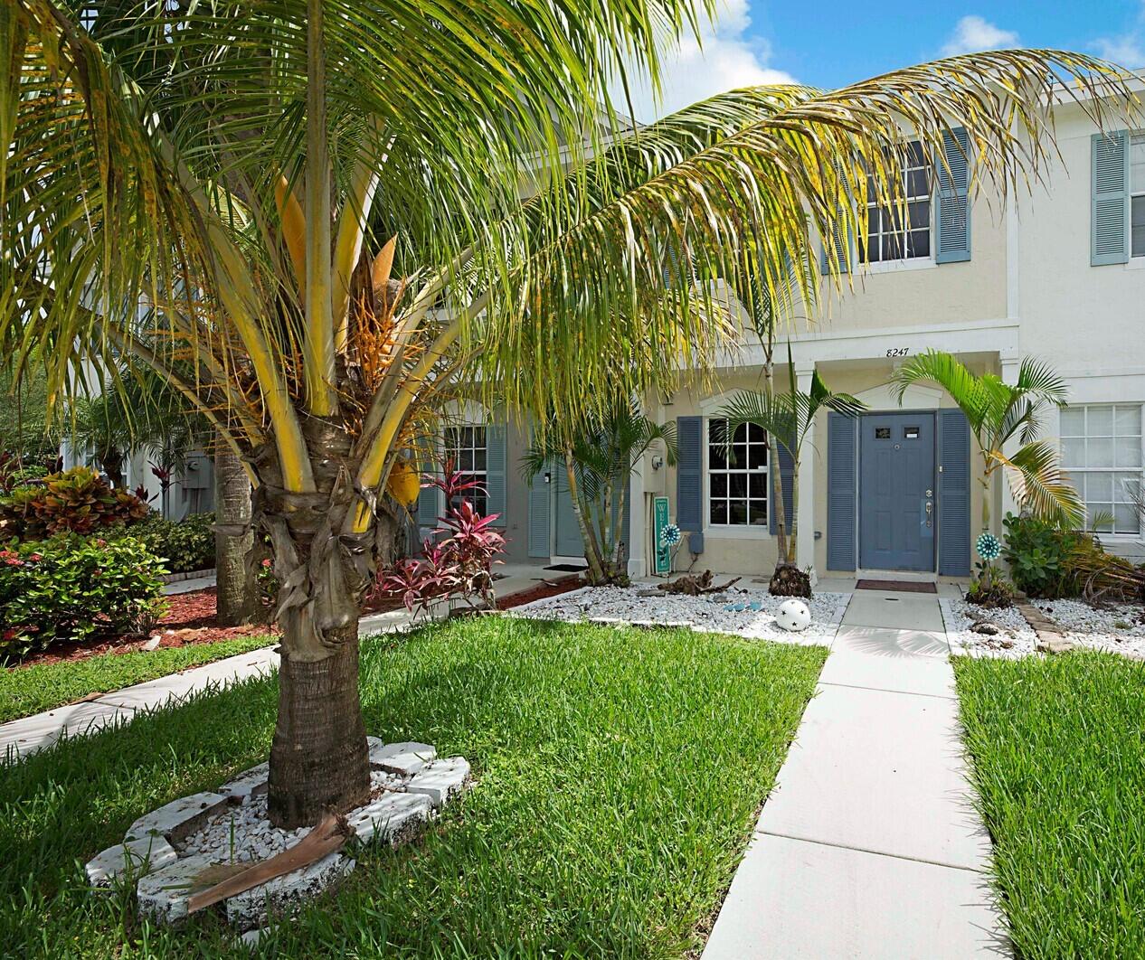 Walk into this beautifully renovated 2 bedroom 2.5 bath oasis. Stunning throughout with an open concept kitchen, newer stainless steel appliances, gas stove, quartz countertops and laminate flooring throughout the home. No popcorn and no carpet. This home is move-in ready. Located next to shopping, entertainment and dining.