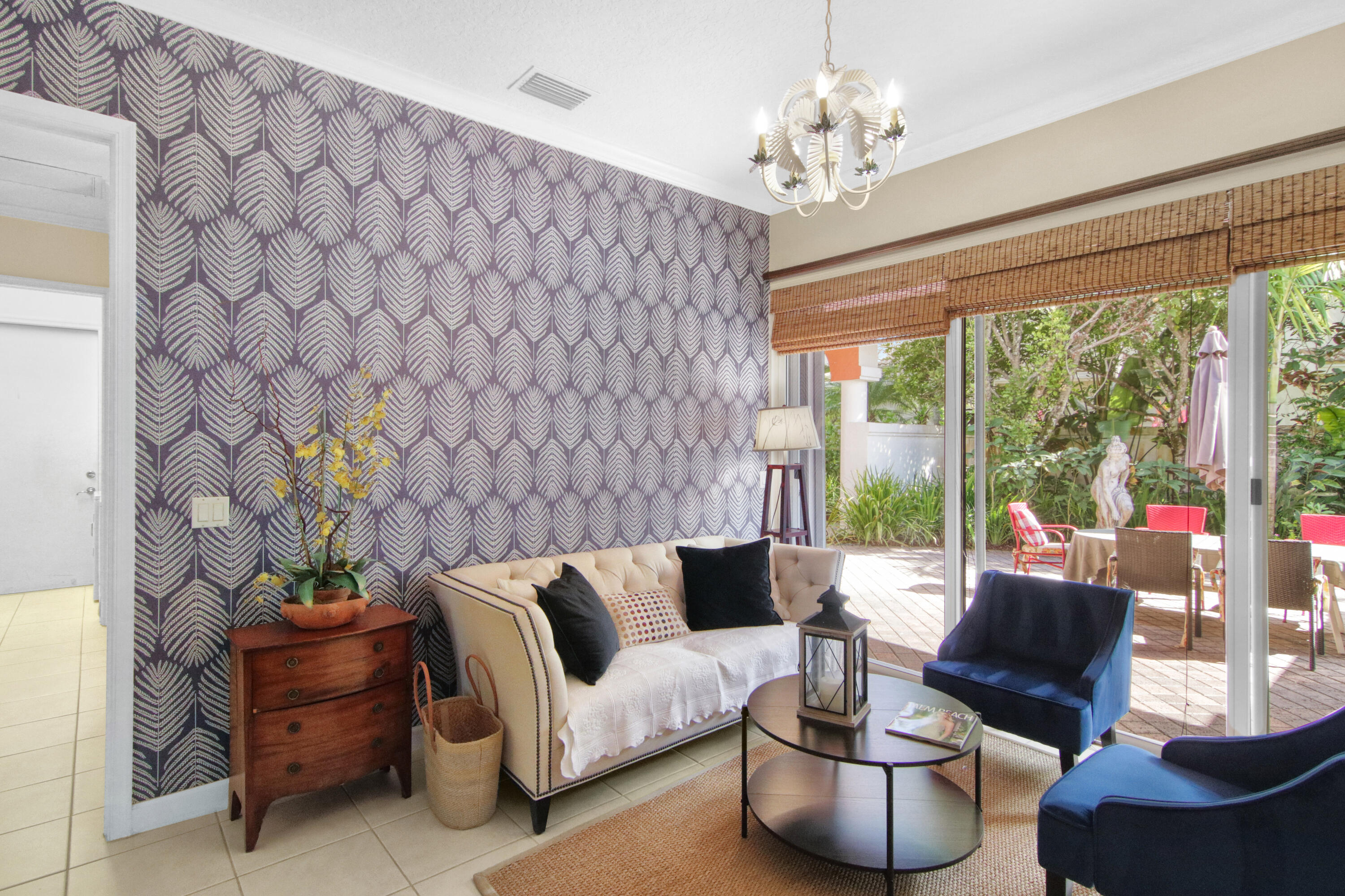 SHADY OAKS OF PALM BEACH POLO & COUNTRY - Residential