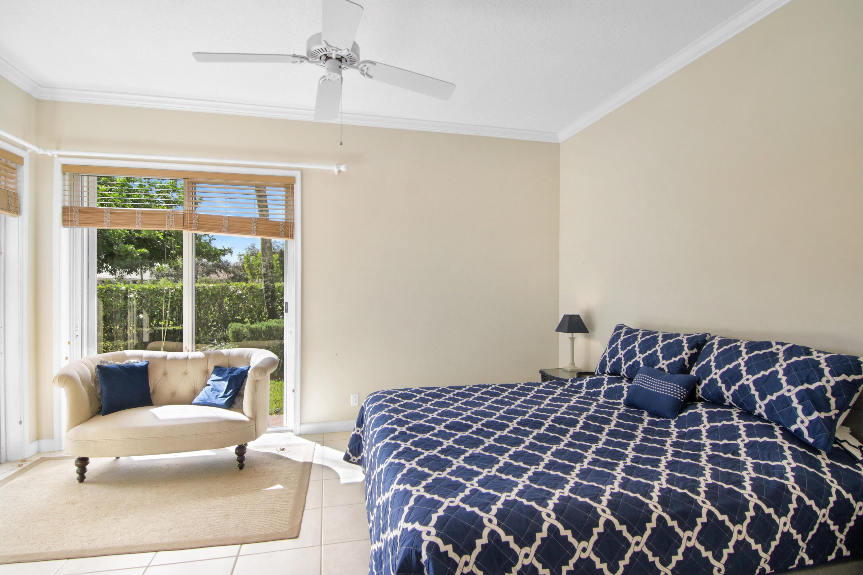 SHADY OAKS OF PALM BEACH POLO & COUNTRY - Residential