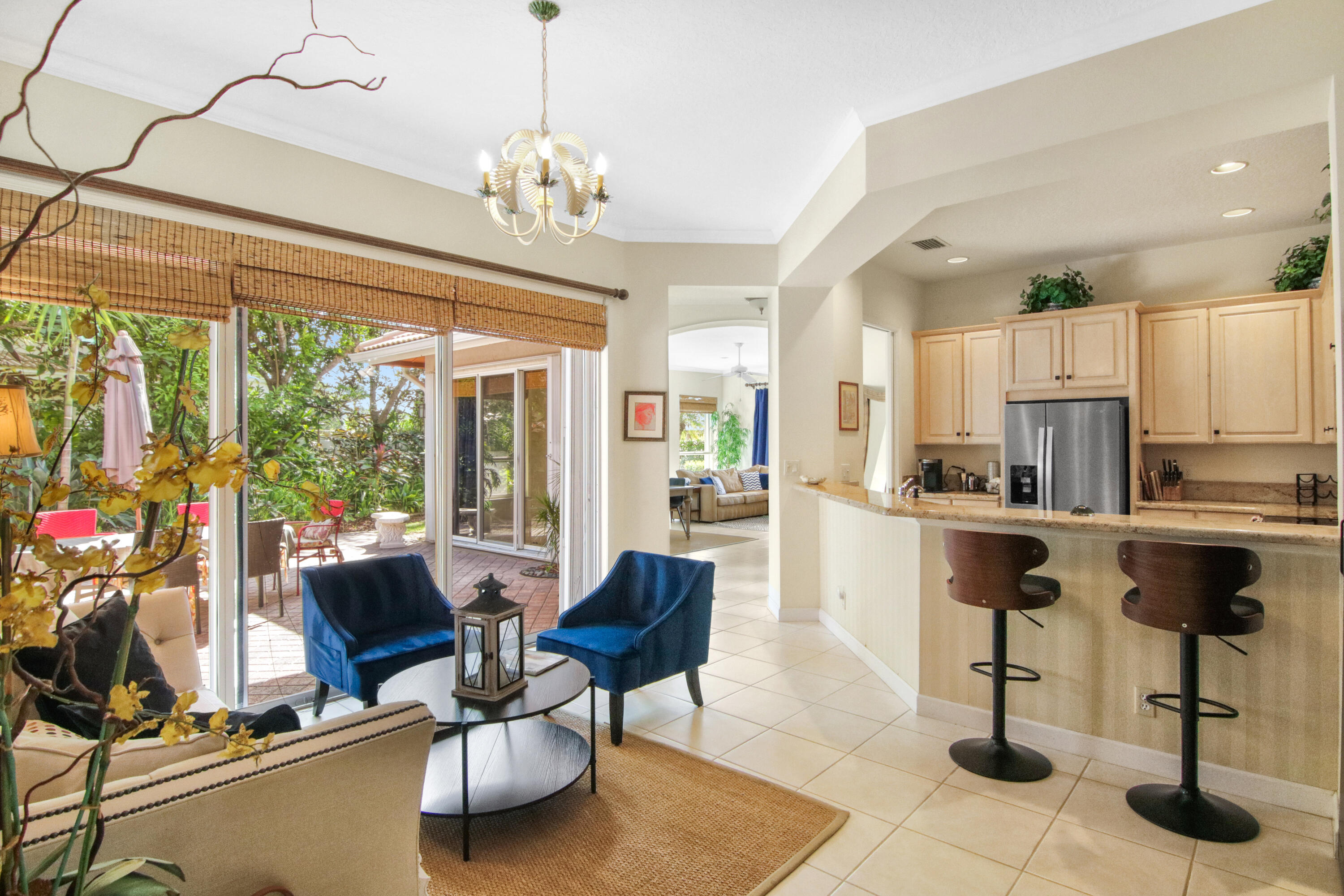 SHADY OAKS OF PALM BEACH POLO & COUNTRY - Residential