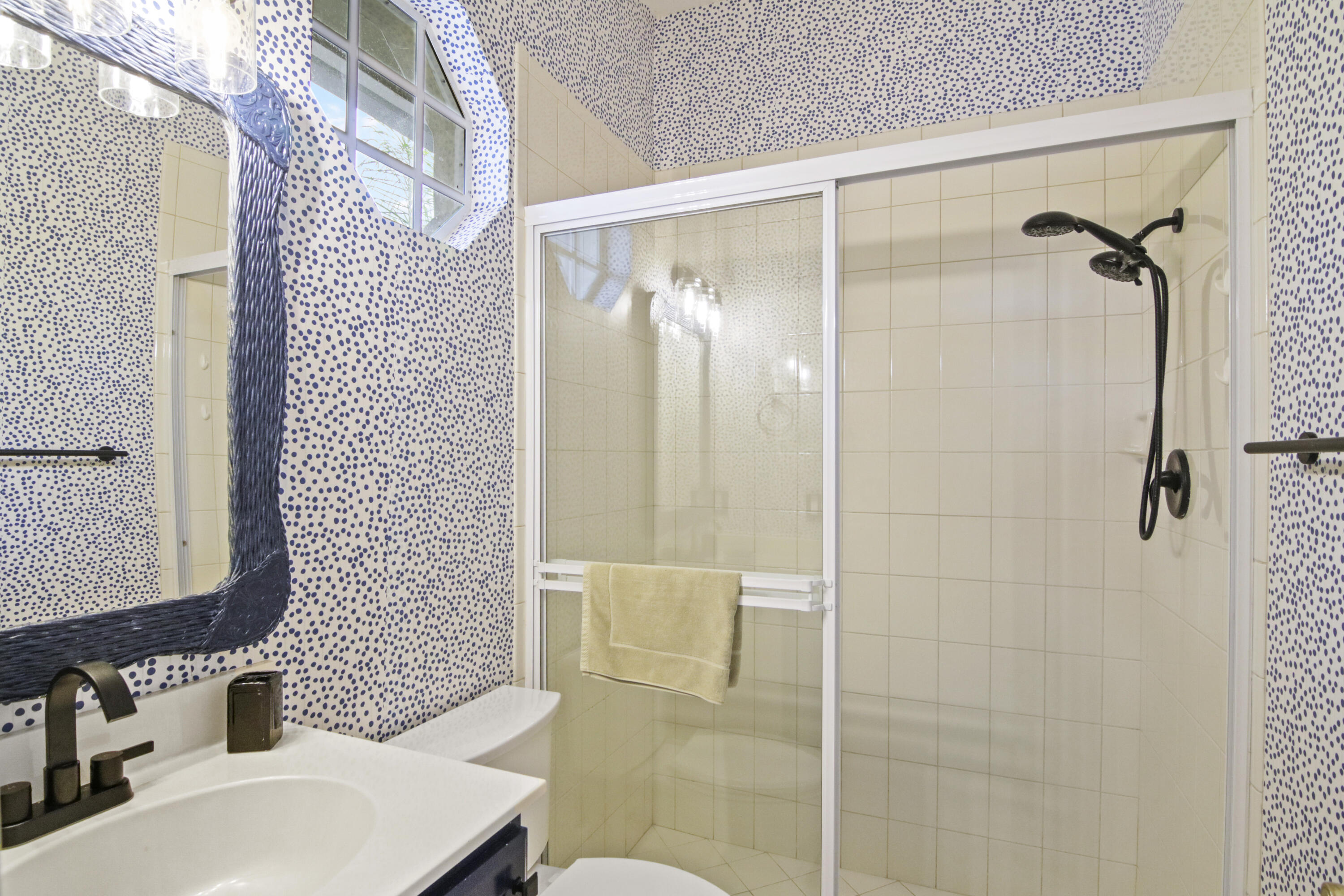 SHADY OAKS OF PALM BEACH POLO & COUNTRY - Residential