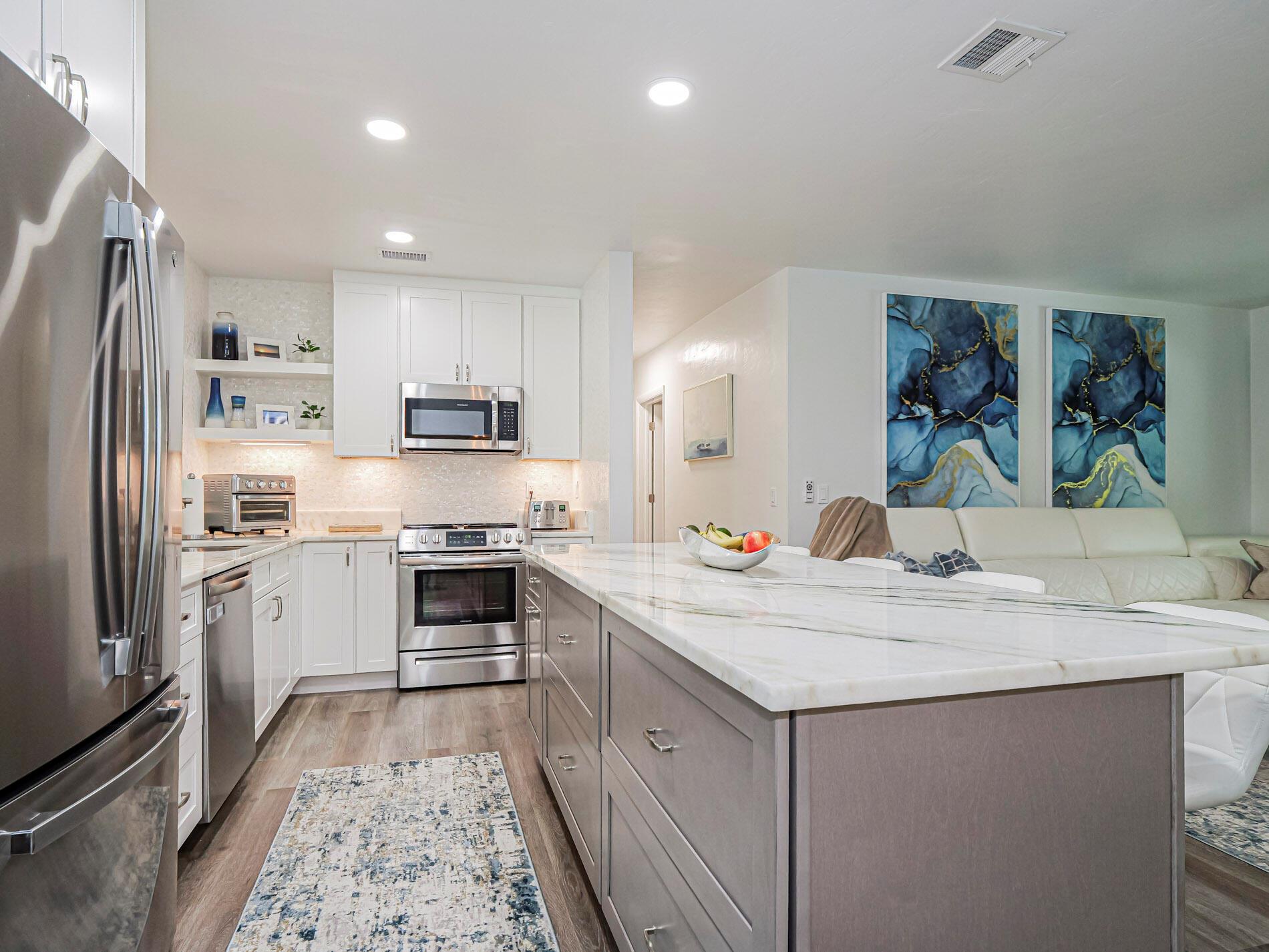 MCANSH PK REPLAT OF BLKS - Residential