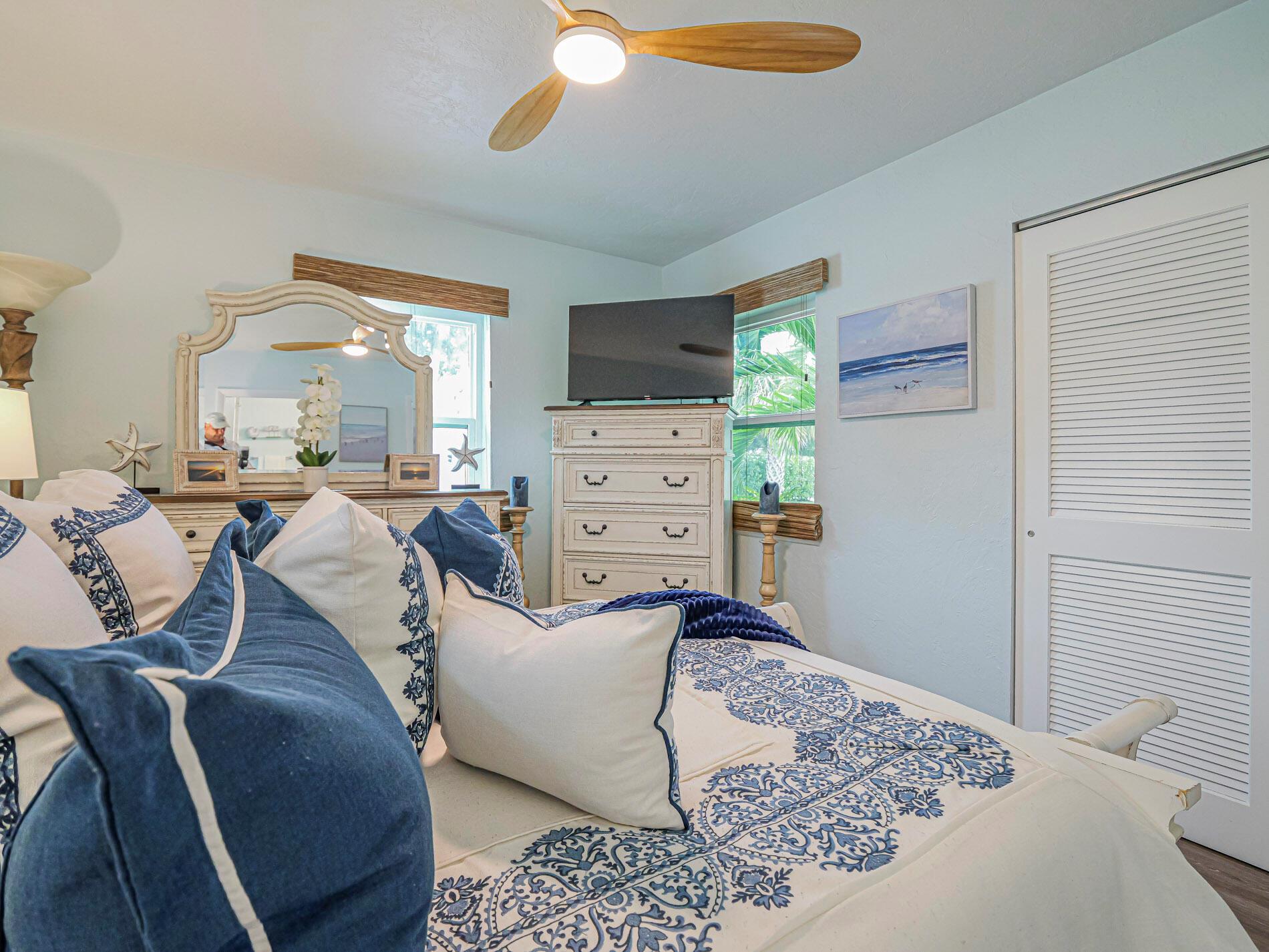 MCANSH PK REPLAT OF BLKS - Residential