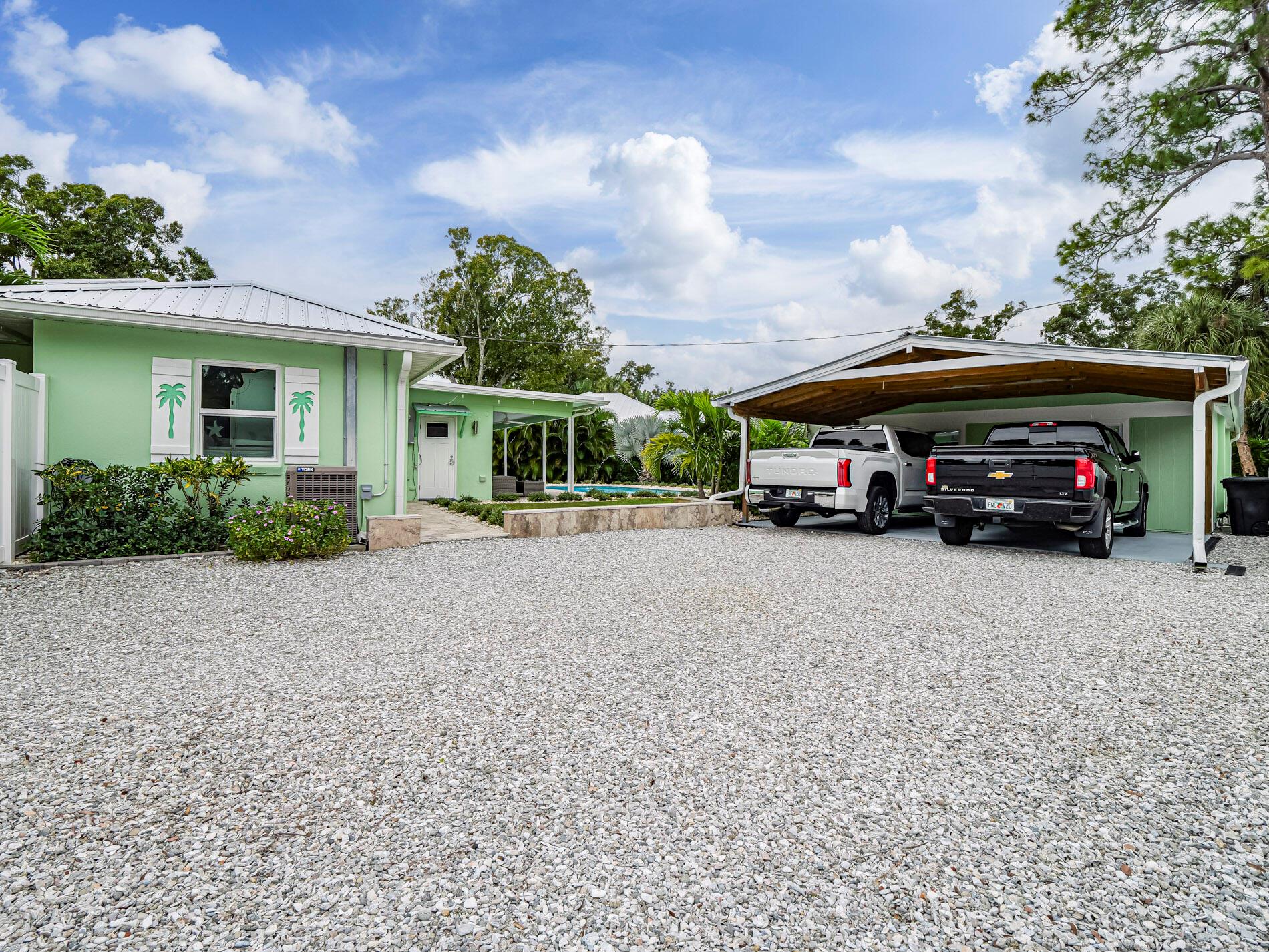 MCANSH PK REPLAT OF BLKS - Residential