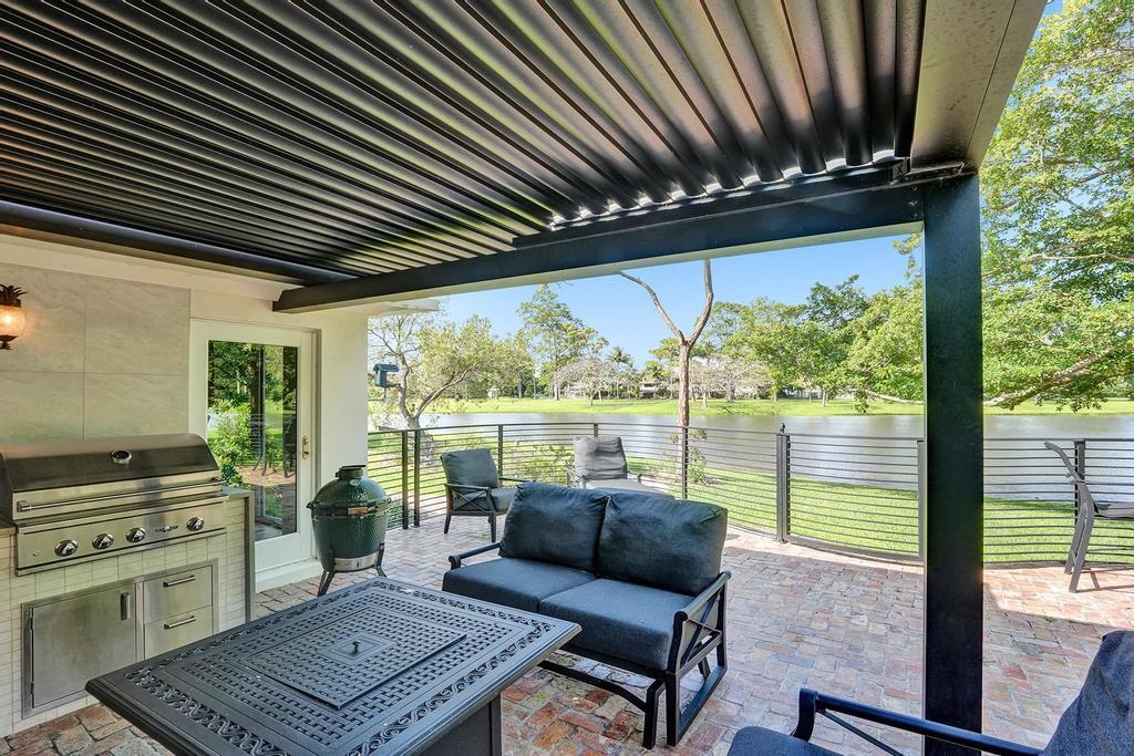 BOCA RATON BATH & TENNIS - Residential