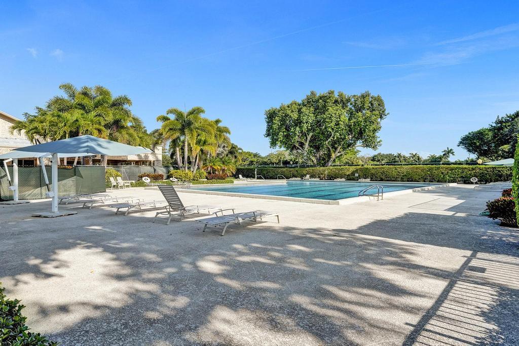BOCA RATON BATH & TENNIS - Residential