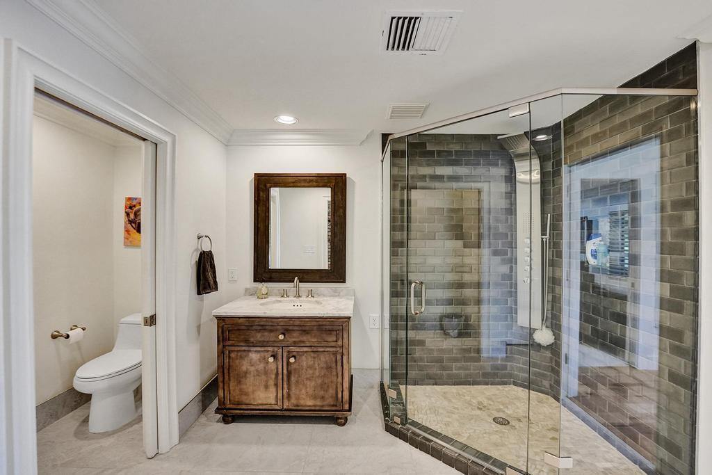 BOCA RATON BATH & TENNIS - Residential