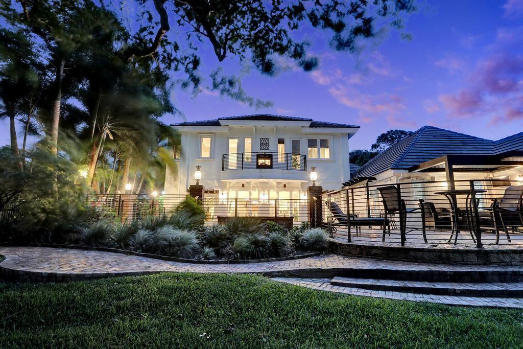 BOCA RATON BATH & TENNIS - Residential