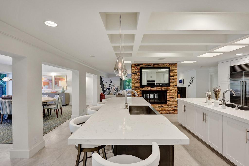 BOCA RATON BATH & TENNIS - Residential