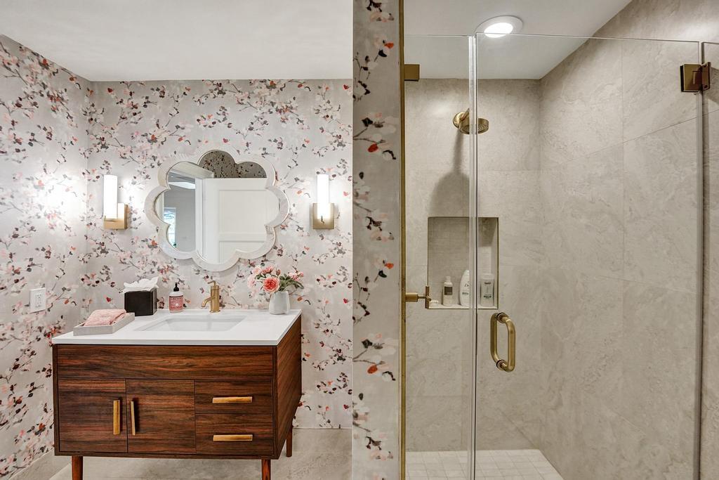 BOCA RATON BATH & TENNIS - Residential