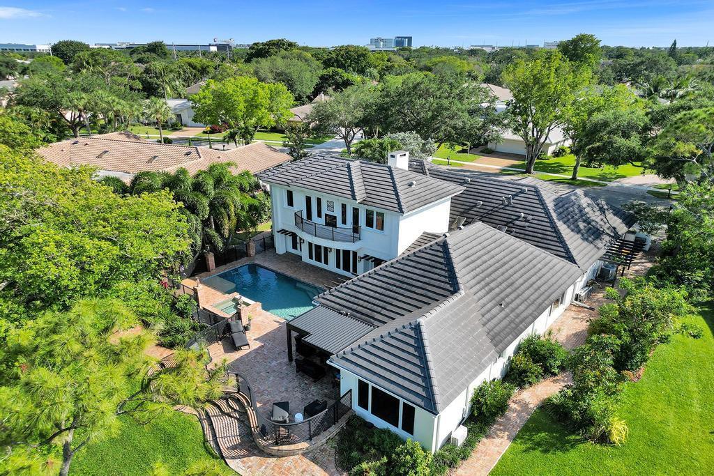 BOCA RATON BATH & TENNIS - Residential