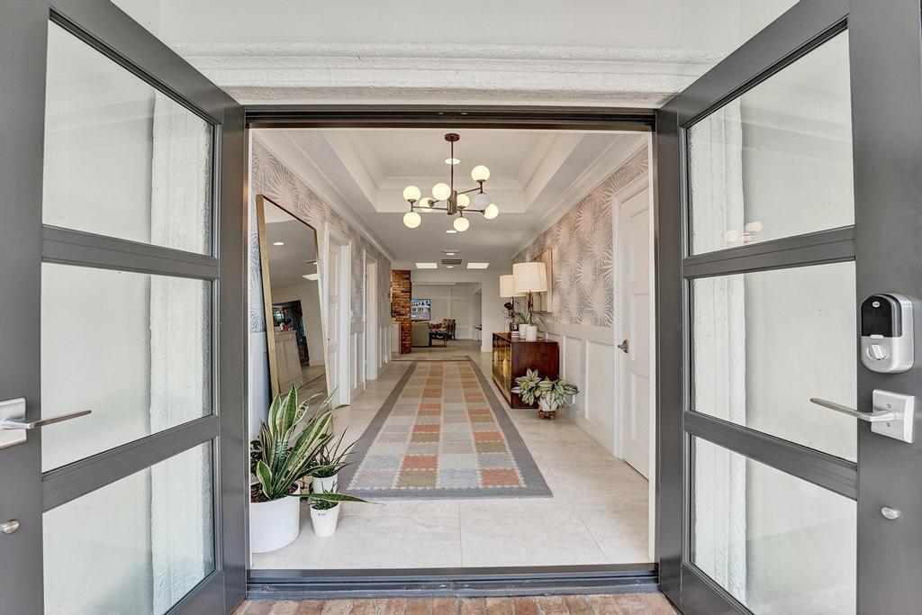 BOCA RATON BATH & TENNIS - Residential