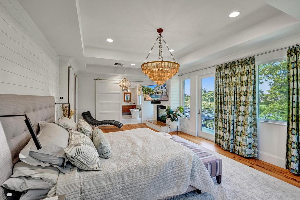 BOCA RATON BATH & TENNIS - Residential