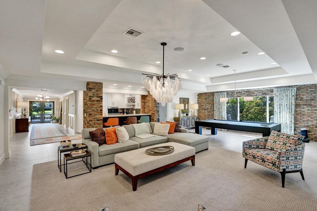 BOCA RATON BATH & TENNIS - Residential