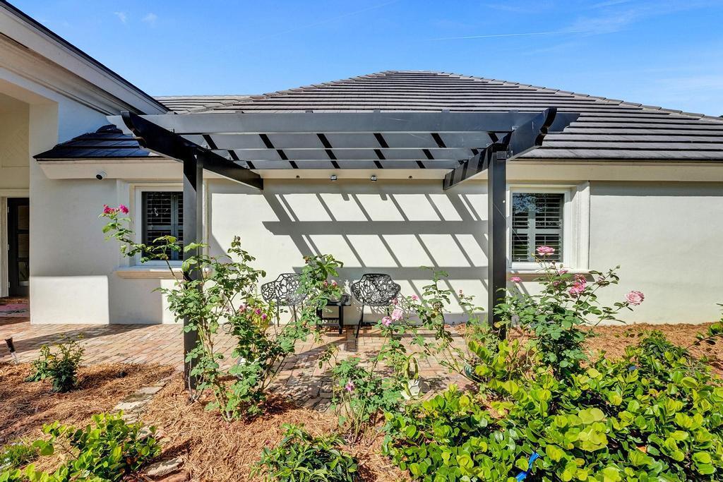 BOCA RATON BATH & TENNIS - Residential