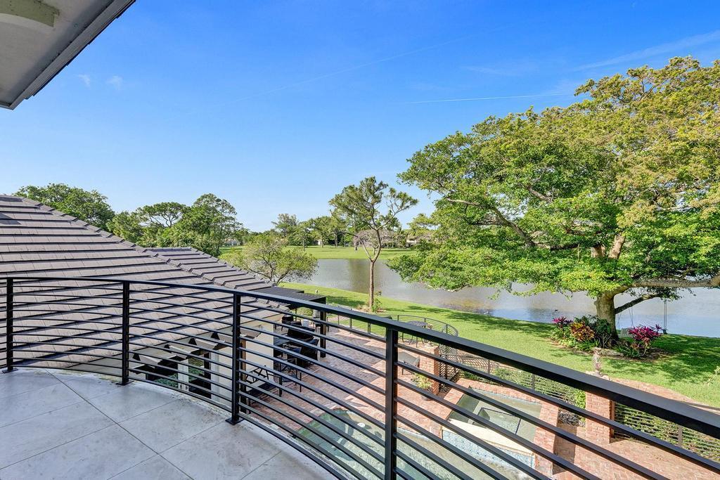 BOCA RATON BATH & TENNIS - Residential