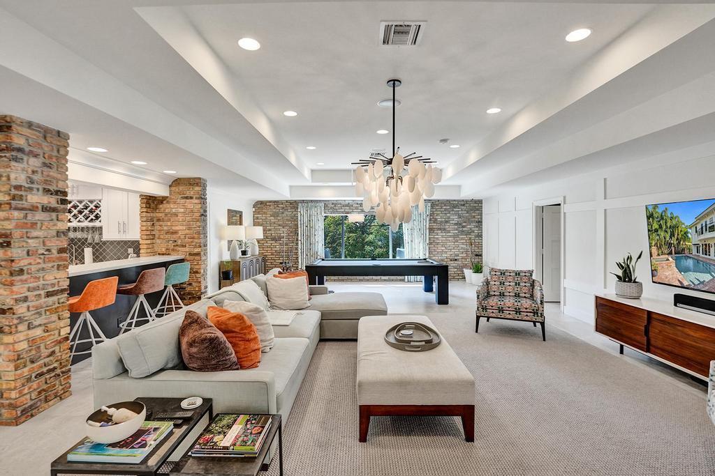 BOCA RATON BATH & TENNIS - Residential