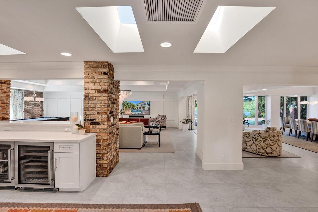 BOCA RATON BATH & TENNIS - Residential