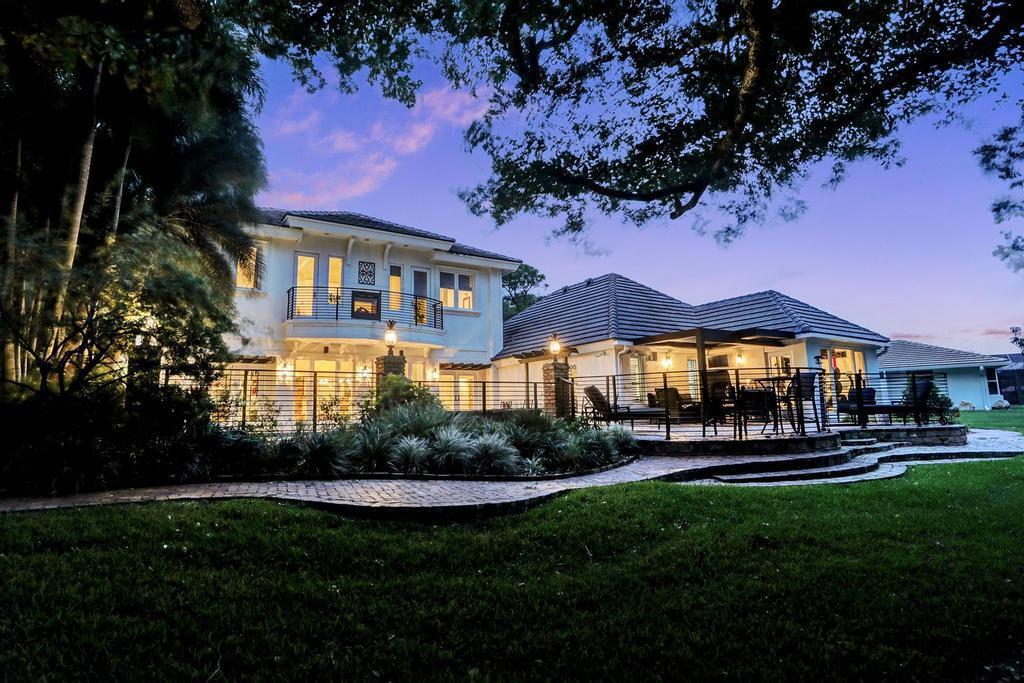 BOCA RATON BATH & TENNIS - Residential