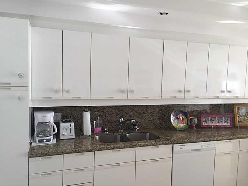 WILLIAMS ISLAND - Residential