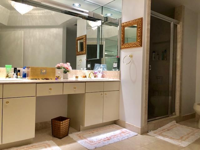 WILLIAMS ISLAND - Residential