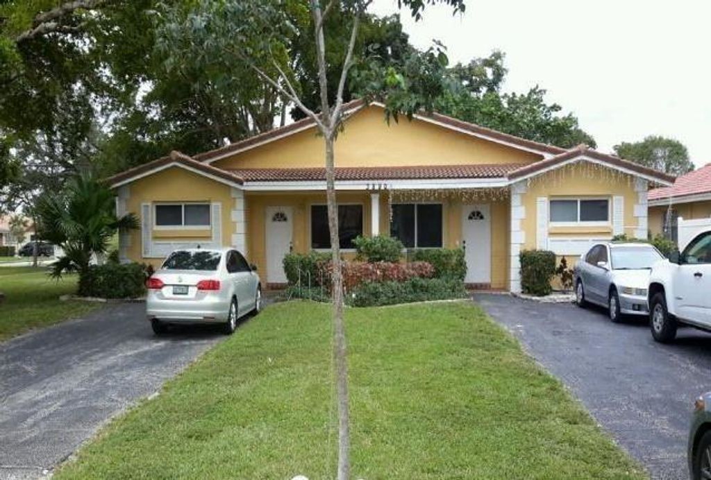 Photo of 3890 NW 110th Avenue, Coral Springs, FL 33065 (MLS # F10507234)