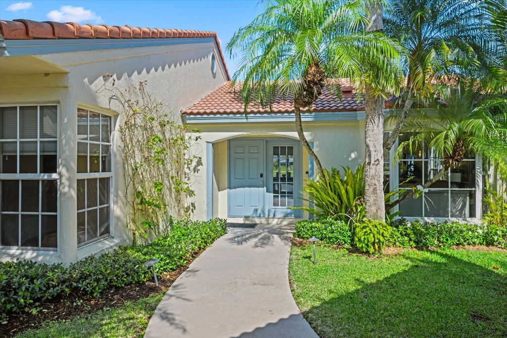 Photo of 2235 Las Brisas Court, Wellington, FL 33414 (MLS # B26007349)