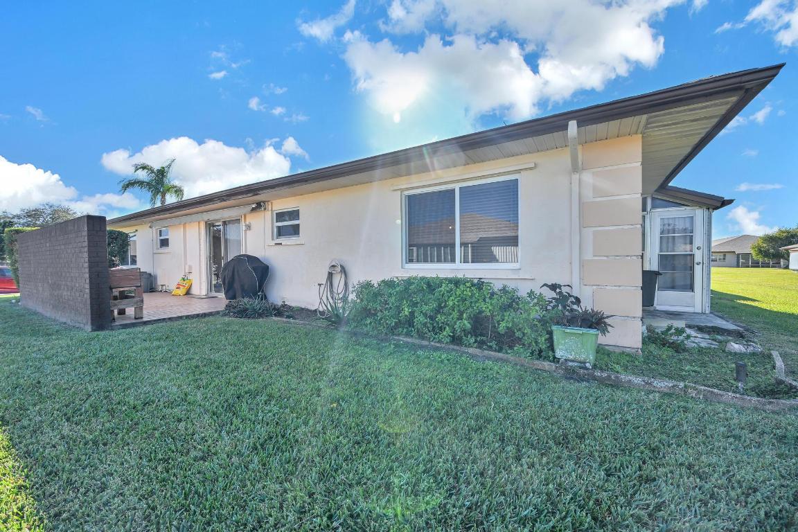 THE GROVE CONDOMINIUM SECTION 1 - Residential