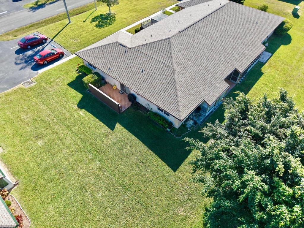 THE GROVE CONDOMINIUM SECTION 1 - Residential